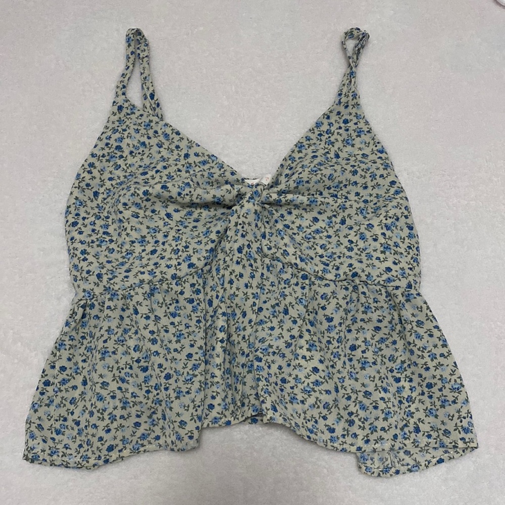 Floral blue spring top